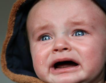 baby-child-close-up-crying-47090.jpg фото
